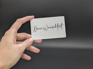 Foto-Visitenkarte aus Aluminium – Rückseite mit horizontalem Wunschtext