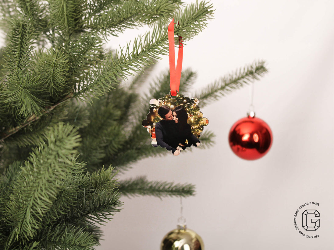 Personalisierte Schneeflocke Weihnachtsanhänger – ideale Geschenkidee für Familie & Freunde