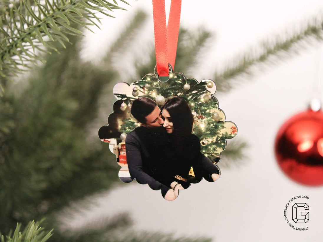 Personalisierte Weihnachtskugel Schneeflocke aus MDF mit eigenem Foto – festliche Baumdeko 2025